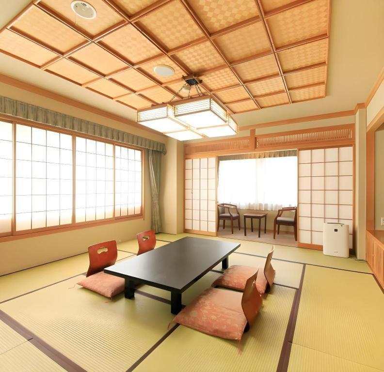 Kamisuwa Station Hotel Экстерьер фото
