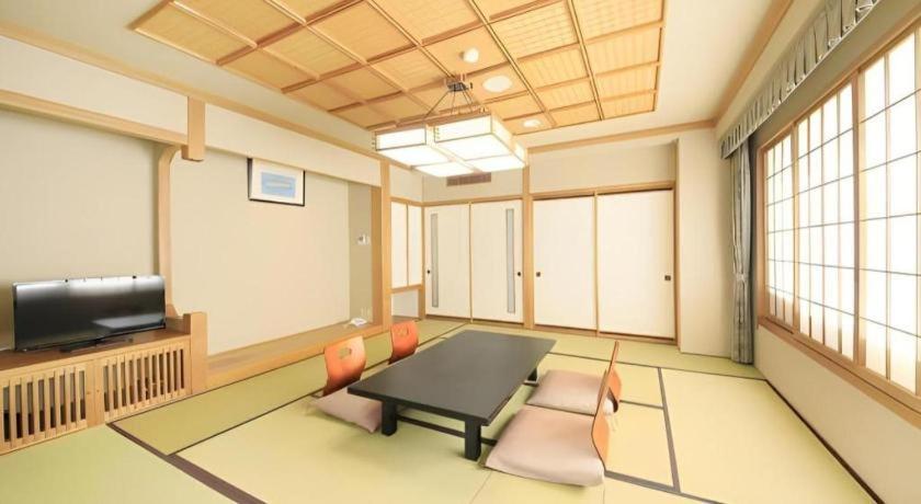 Kamisuwa Station Hotel Экстерьер фото